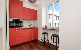 Bel appartement, offrant calme et luminosité, proche Côte des Basques