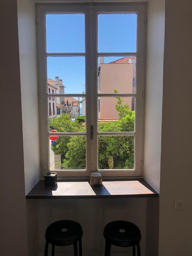 Bel appartement, offrant calme et luminosité, proche Côte des Basques Biarritz Extérieur photo