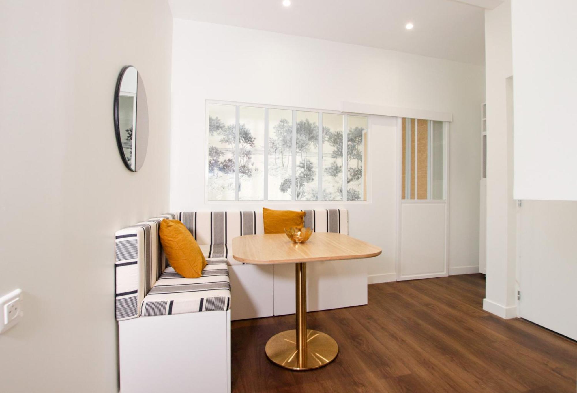 Bel appartement, offrant calme et luminosité, proche Côte des Basques Biarritz Extérieur photo